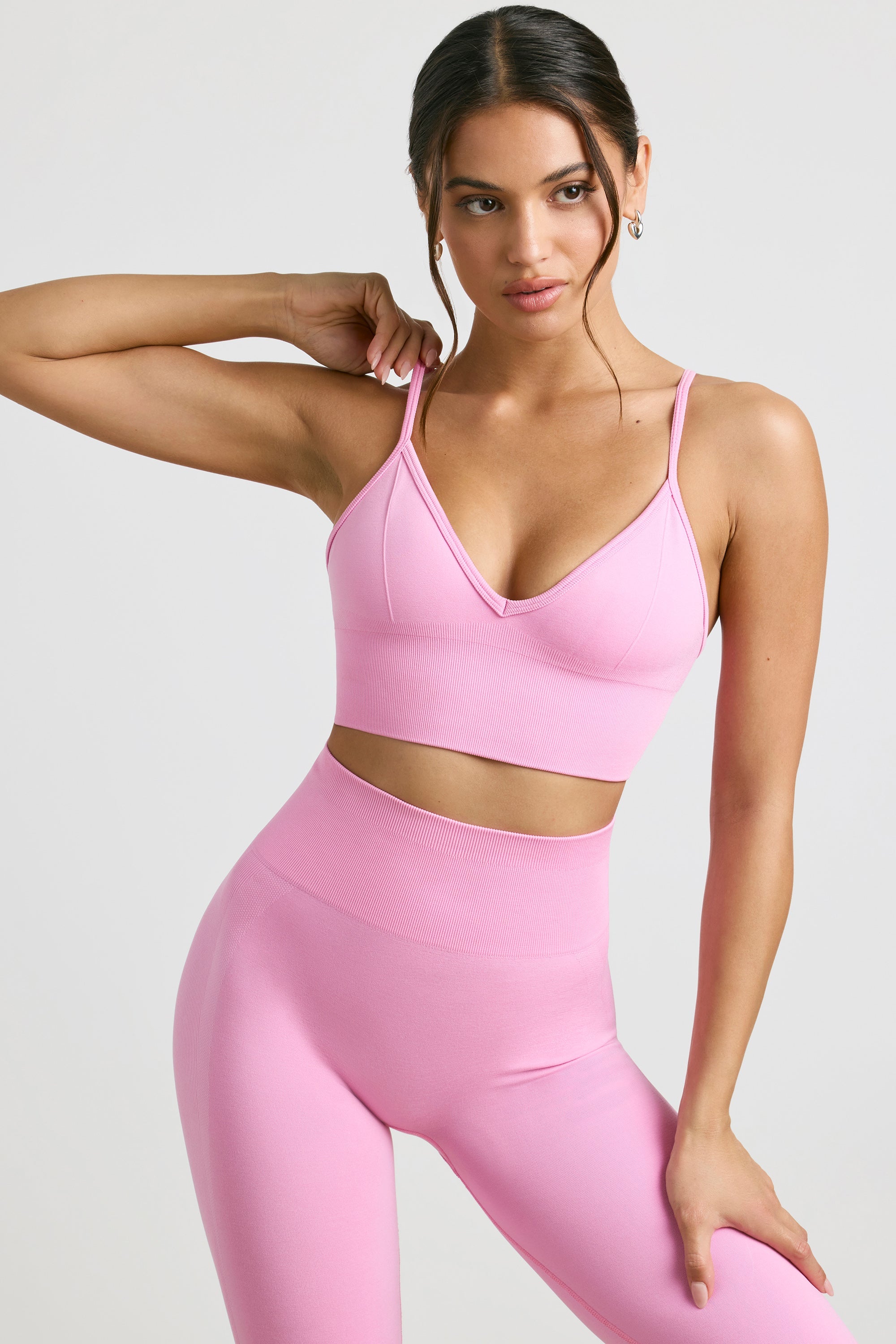 Define Luxe V-Neck Sports Bra in Bubblegum Pink