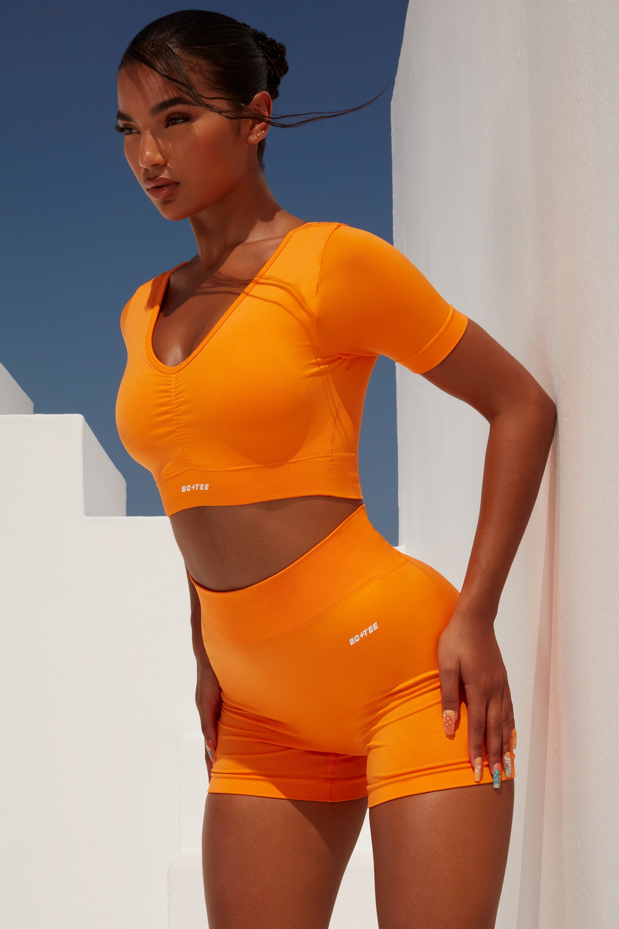 Gradient Scoop Neck Ruched Crop Top in Orange