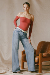 Low-Rise Wide-Leg Jeans in Vintage Wash