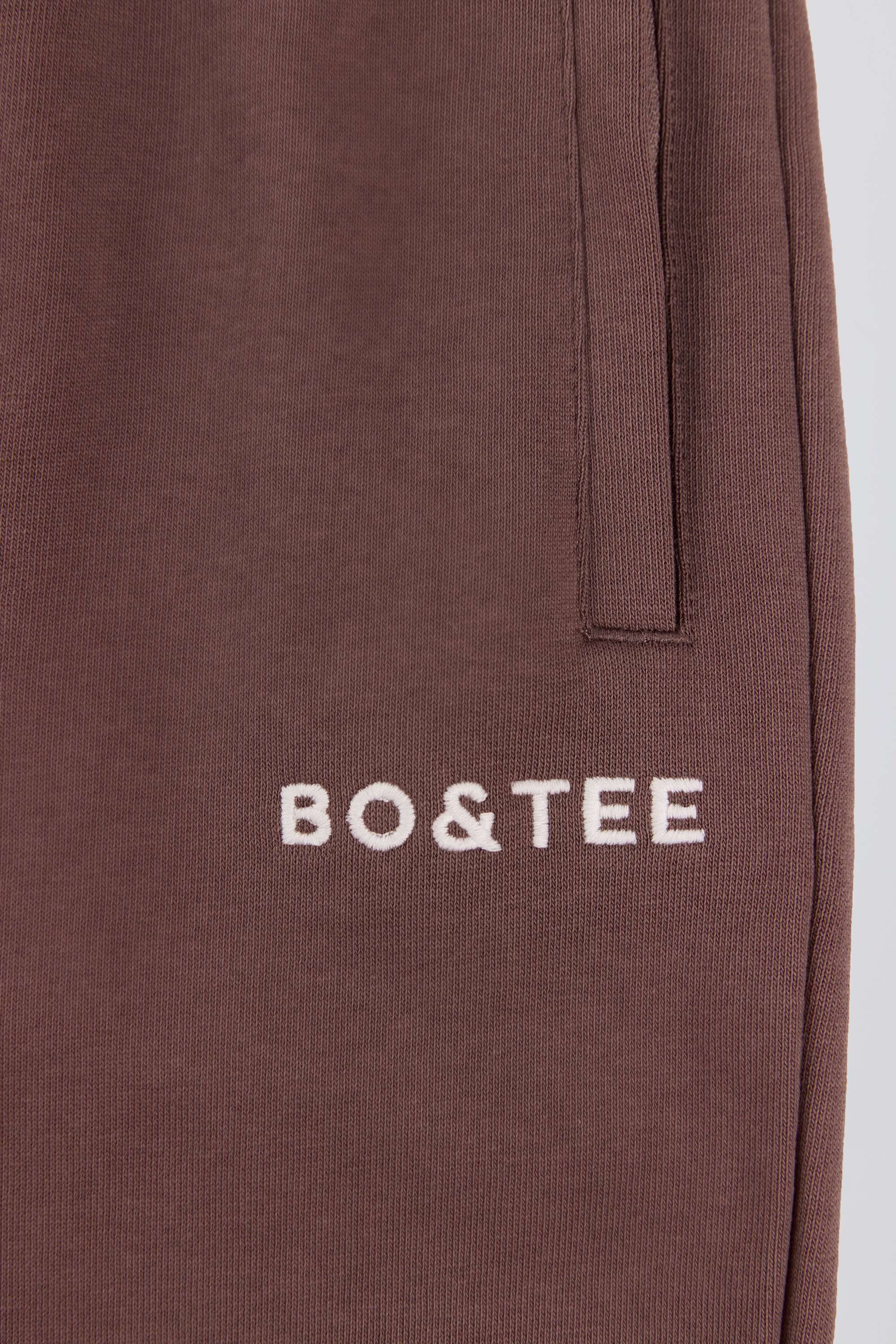 Mid-Rise Wide-Leg Joggers in Mocha