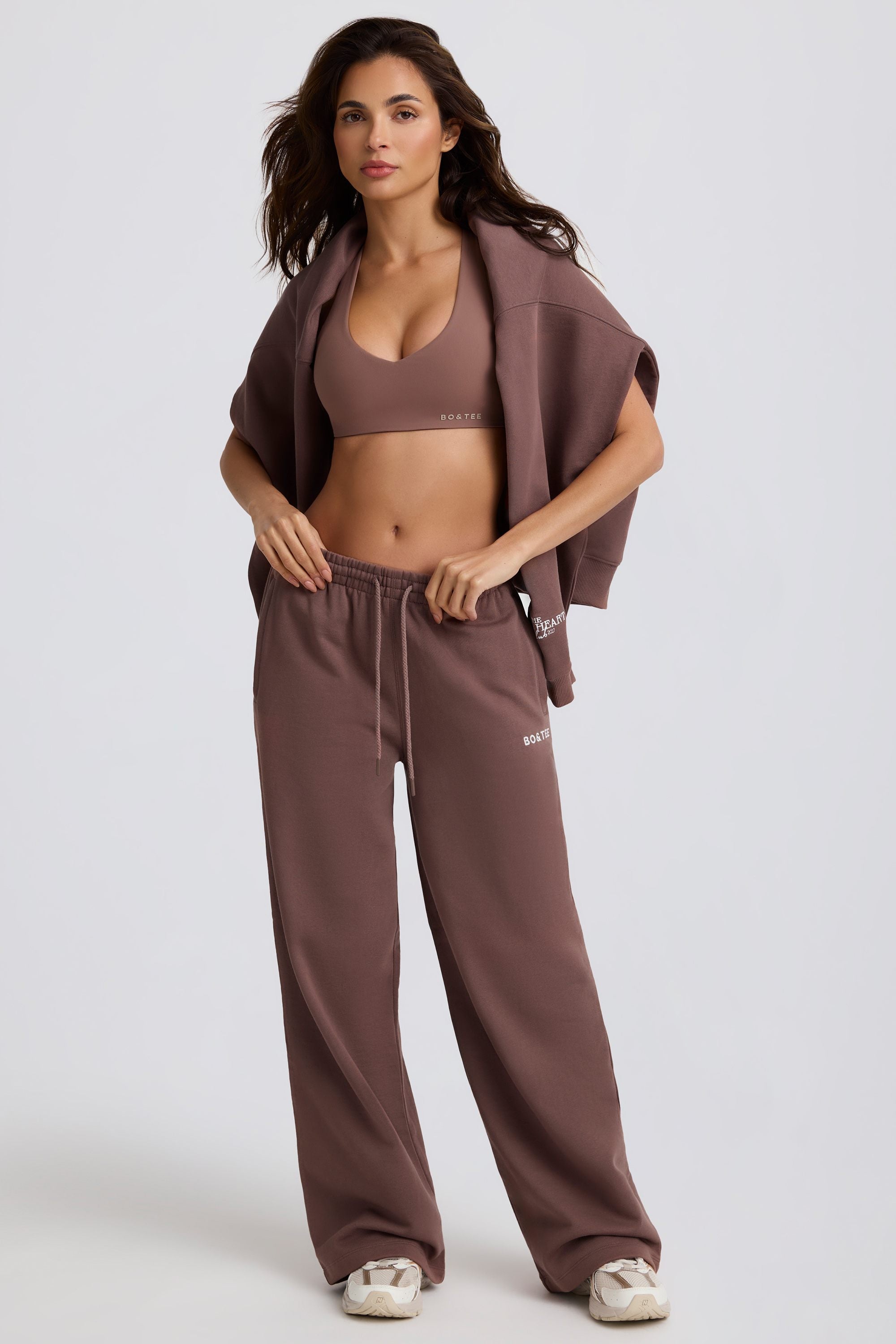 Mid-Rise Wide-Leg Joggers in Mocha